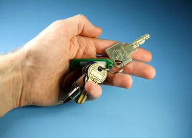 Aqua Locksmith Store Miami, FL 305-894-5974 - 3-Locksmith-26-key-service